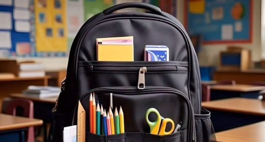ENTREGA DE ÚTILES ESCOLARES