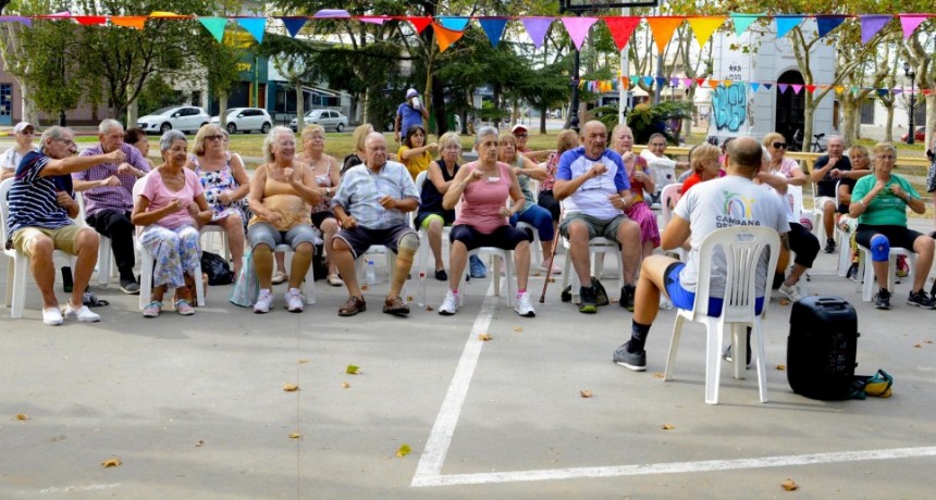 TALLERES Y PROGRAMAS PARA ADULTOS MAYORES