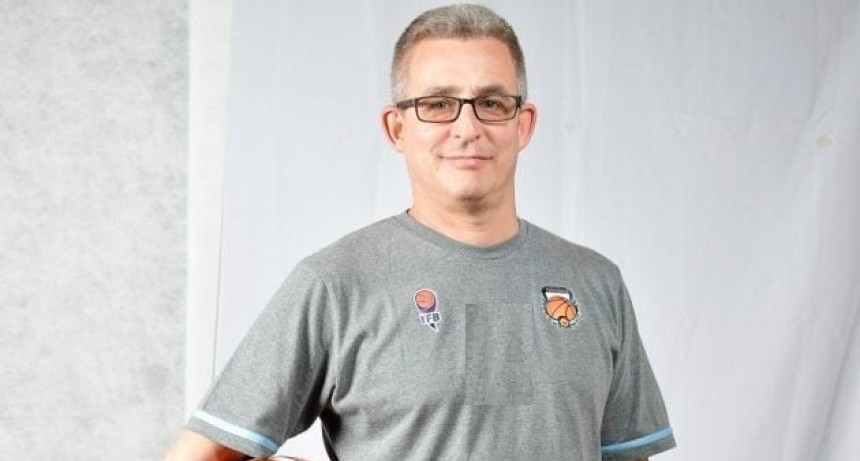 NUEVO ENTRENADOR DE BÁSQUET EN EL CBC
