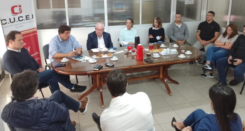 DESAYUNO DE TRABAJO