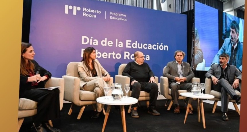 D&Iacute;A DE LA EDUCACI&Oacute;N ROBERTO ROCCA