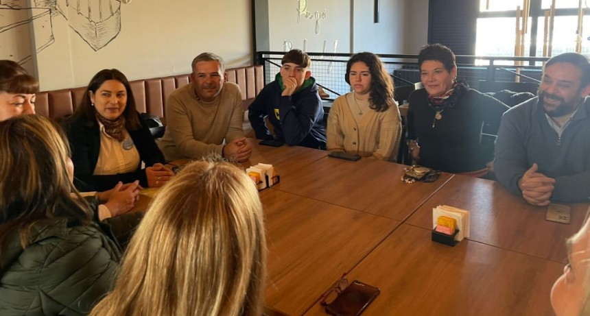 CUMPLEAÑOS DE 15 EN EL HOGAR DEL NIÑO