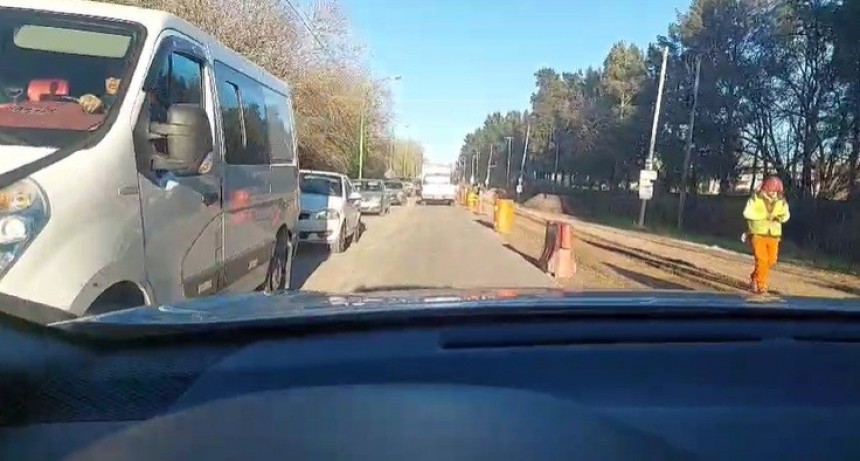 RECLAMO POR OBRAS EN RUTA 4