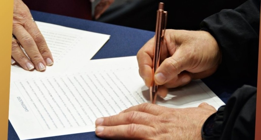 FIRMA DE ACTAS DE ESCRITURAS