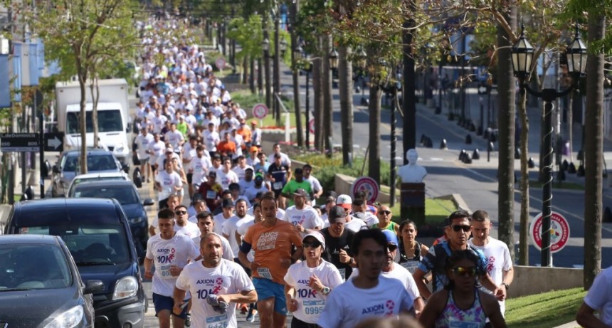 CARRERA SOLIDARIA DE AXION