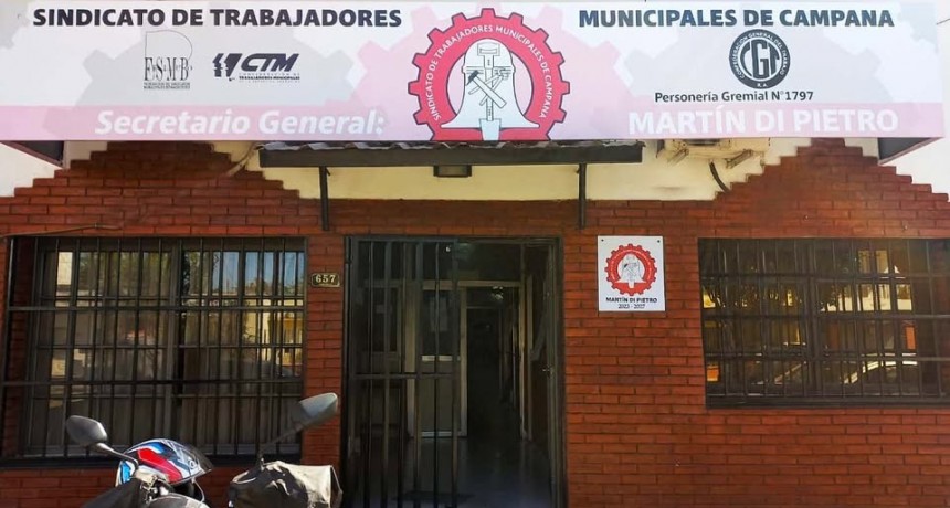 CAJAS NAVIDEÑAS Y ÚTILES ESCOLARES